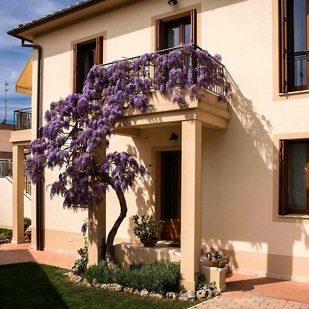 Casa Il Glicine A Due Passi Dal Centro Apartman Siena Kültér fotó