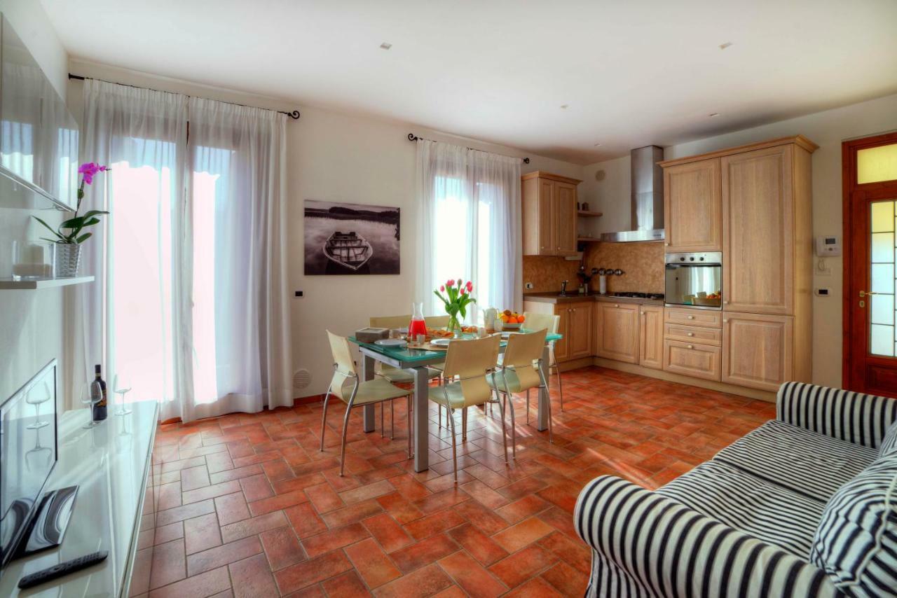 Casa Il Glicine A Due Passi Dal Centro Apartman Siena Kültér fotó