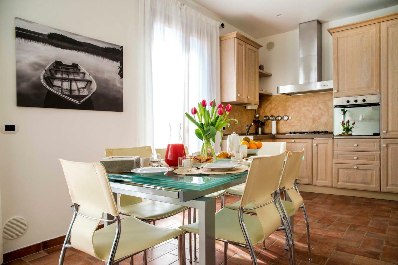 Casa Il Glicine A Due Passi Dal Centro Apartman Siena Kültér fotó
